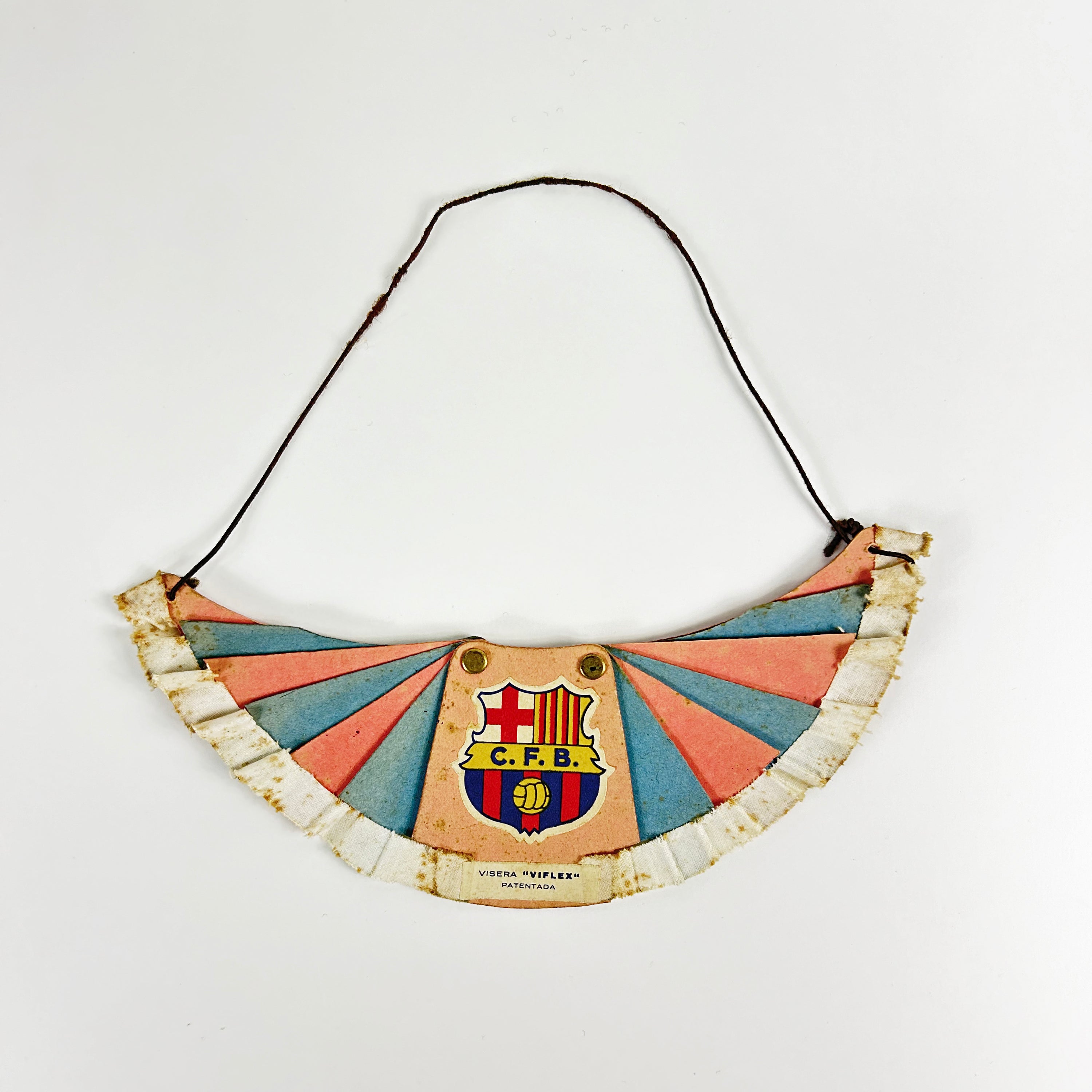 VISERA ANTIGUA VIFLEX DEL FC BARCELONA. c. 1940